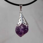 amethyste pointe artisanat2 1 scaled 1.jpg