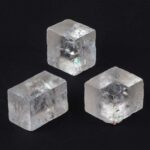 calcite optique pierre taillee2 1 scaled 1.jpg