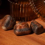 chiastolite pierre roulée