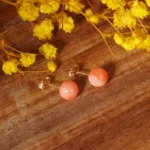 clous doreilles corail or3.webp
