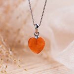 pierre de soleil coeur pendentif