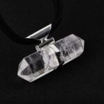 collier cristal de roche artisanat 1 scaled 1.jpg