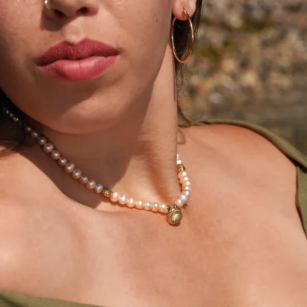collier perle coquillage4.webp