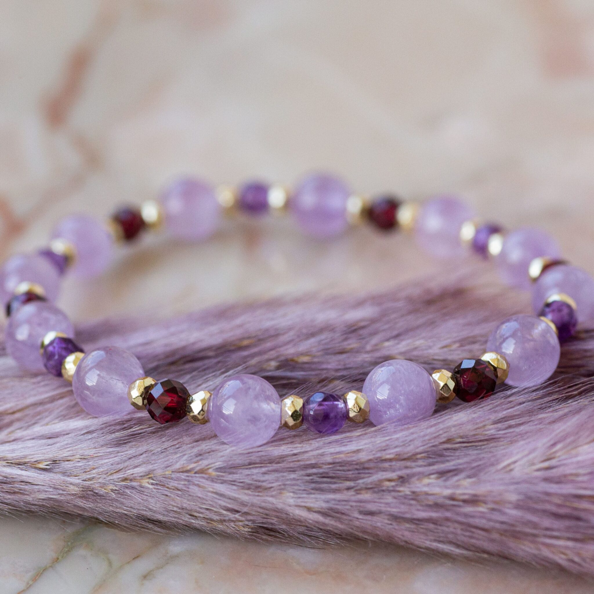 bracelet grenat & améthyste chÉrie bracelet grenat & améthyste chÉrie