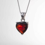 grenat coeur pendentif6 1 scaled 1.jpg
