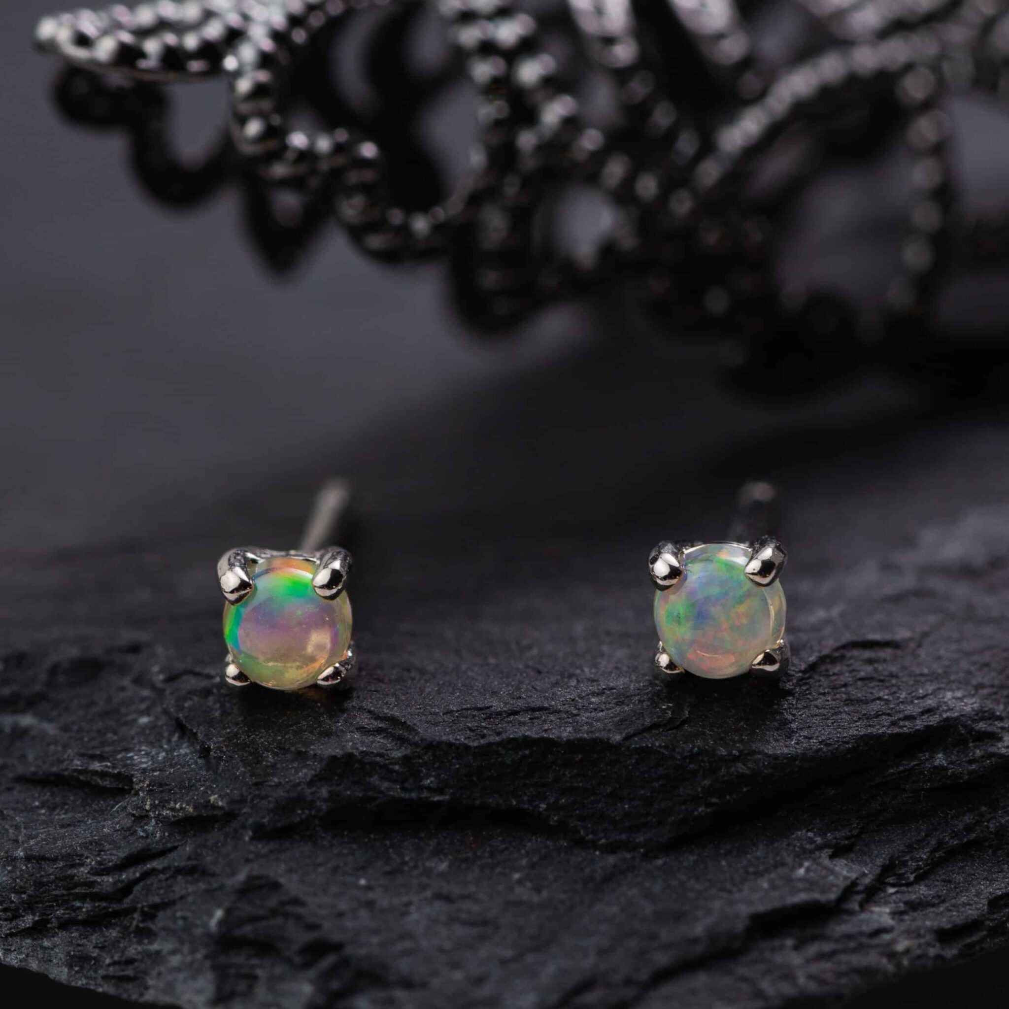 opale clous d'oreilles 3mm opale clous d'oreilles 3mm