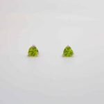 peridot coeur boucles oreilles2 scaled 1.jpg