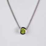 peridot pendentif2 scaled 1.jpg