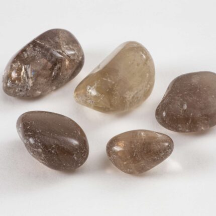 quartz fume pierre roulee 1 scaled 1.jpg