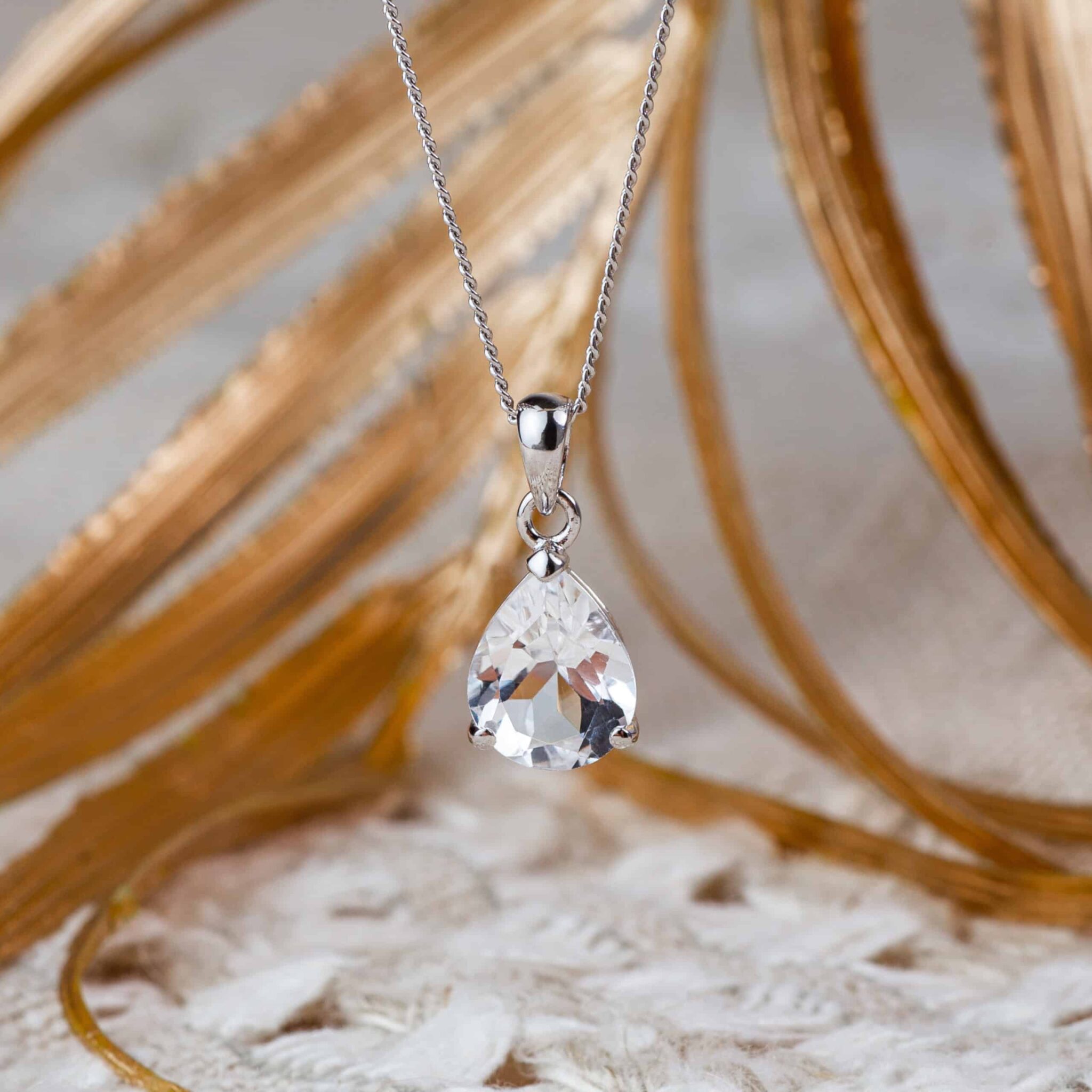 topaze blanche pendentif topaze blanche pendentif