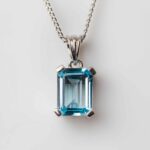 topaze pendentif emeraude2 1 scaled 1.jpg