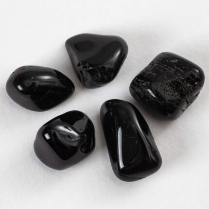 tourmaline s pierre roulee 1 scaled 1.jpg