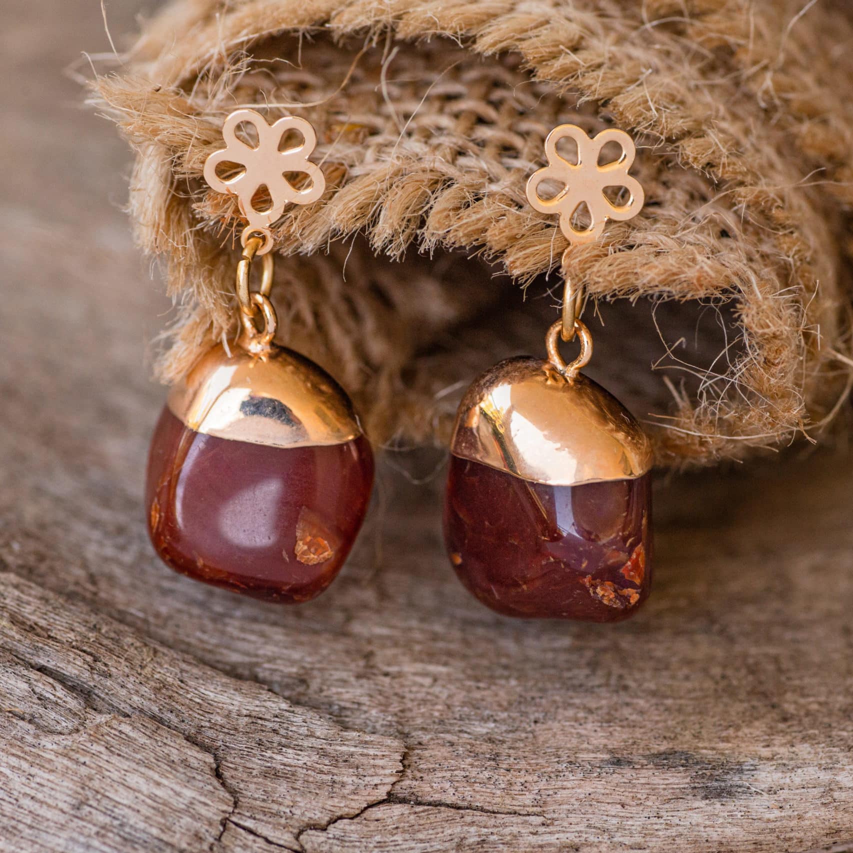 agate rouge boucle oreille artisanat scaled e1701692118110